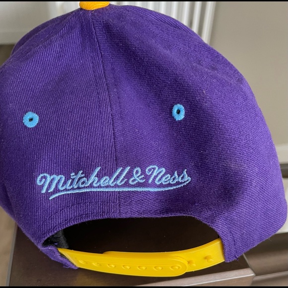 Men’s Los Angeles Lakers cap - Picture 3 of 4